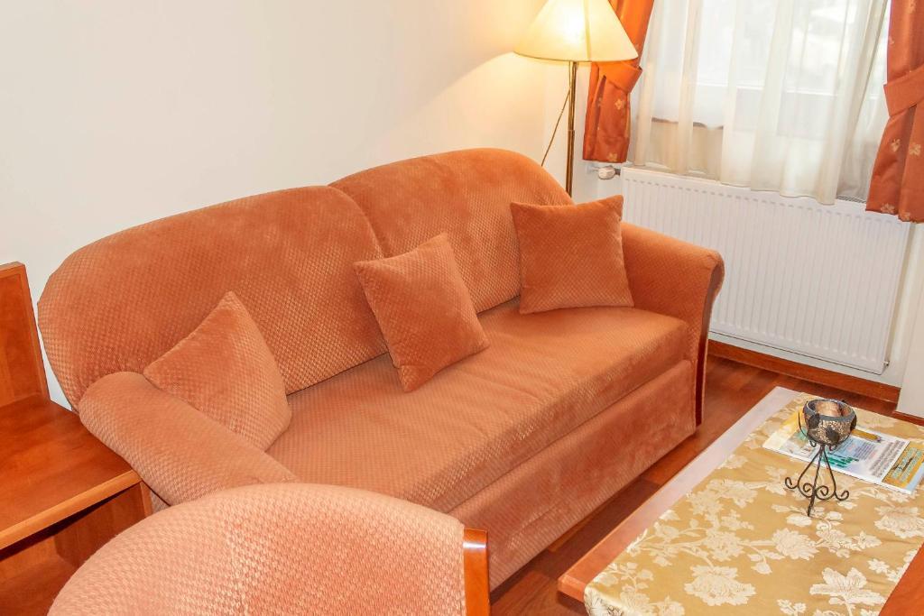 Pannon Hotel Bejelentkezes 20 Oraig, Check-In Until 20 O'Clock, Einchecken Bis 20 Uhr Mohács 객실 사진